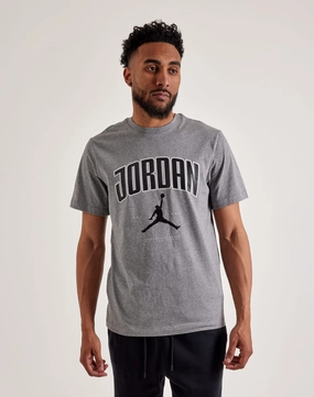 Online fashion shopping Jordan Graphic Tee Fashion trends