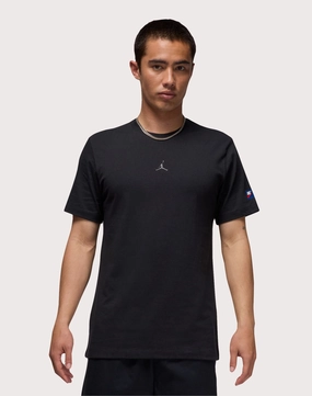 Organic fashion products Jordan Flight Essentials AJ1 Black Tee Sustainable fashion practices