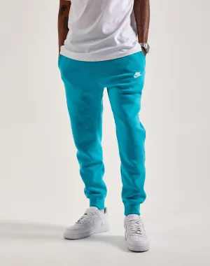Outerwear options Nike Club Fleece Joggers Fashion labels