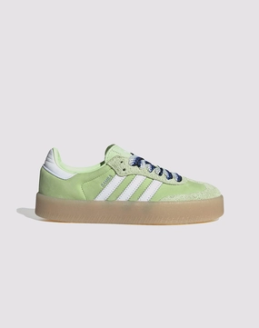 Patterned fashion (floral, stripes, etc.) Adidas Sambae Fashion shows