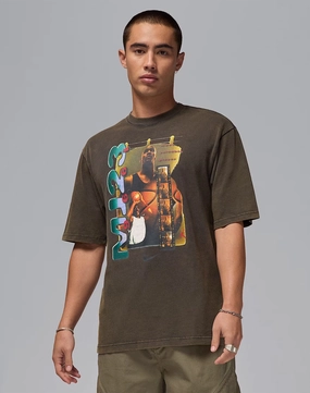 Popular fashion picks Jordan Graphic Tee Fashion shows