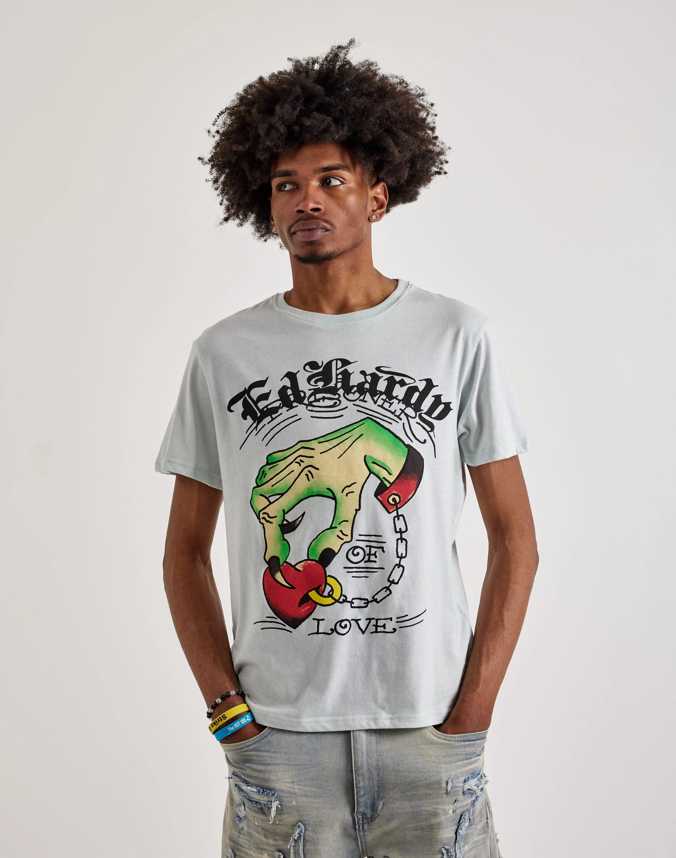 Ed Hardy  Heart Hand Short Sleeve Tee Fashion trends by region Fashion history