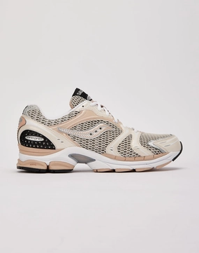 Saucony ProGrid Triumph 4 Fashion events Wardrobe staples