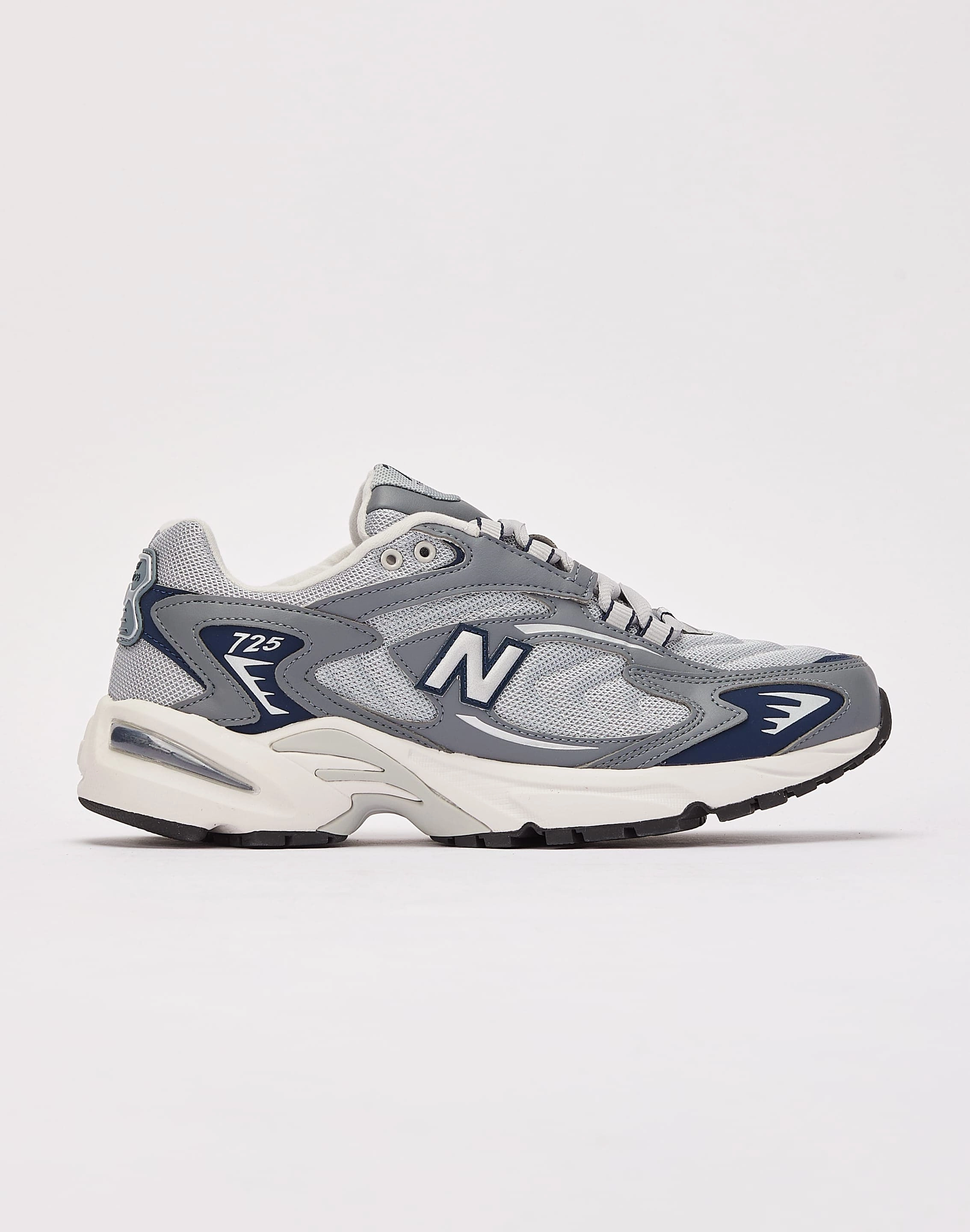 Smart casual wear New Balance 725v1 Smart casual wear