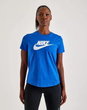Sustainable fashion Nike Essential Icon Futura Tee Hip - hop fashion