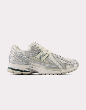 Sustainable fashion practices New Balance 1906R Fashion shows