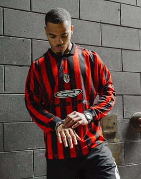 Sustainable fashion practices Nike Air Long-Sleeve Jersey Beaded fashion items