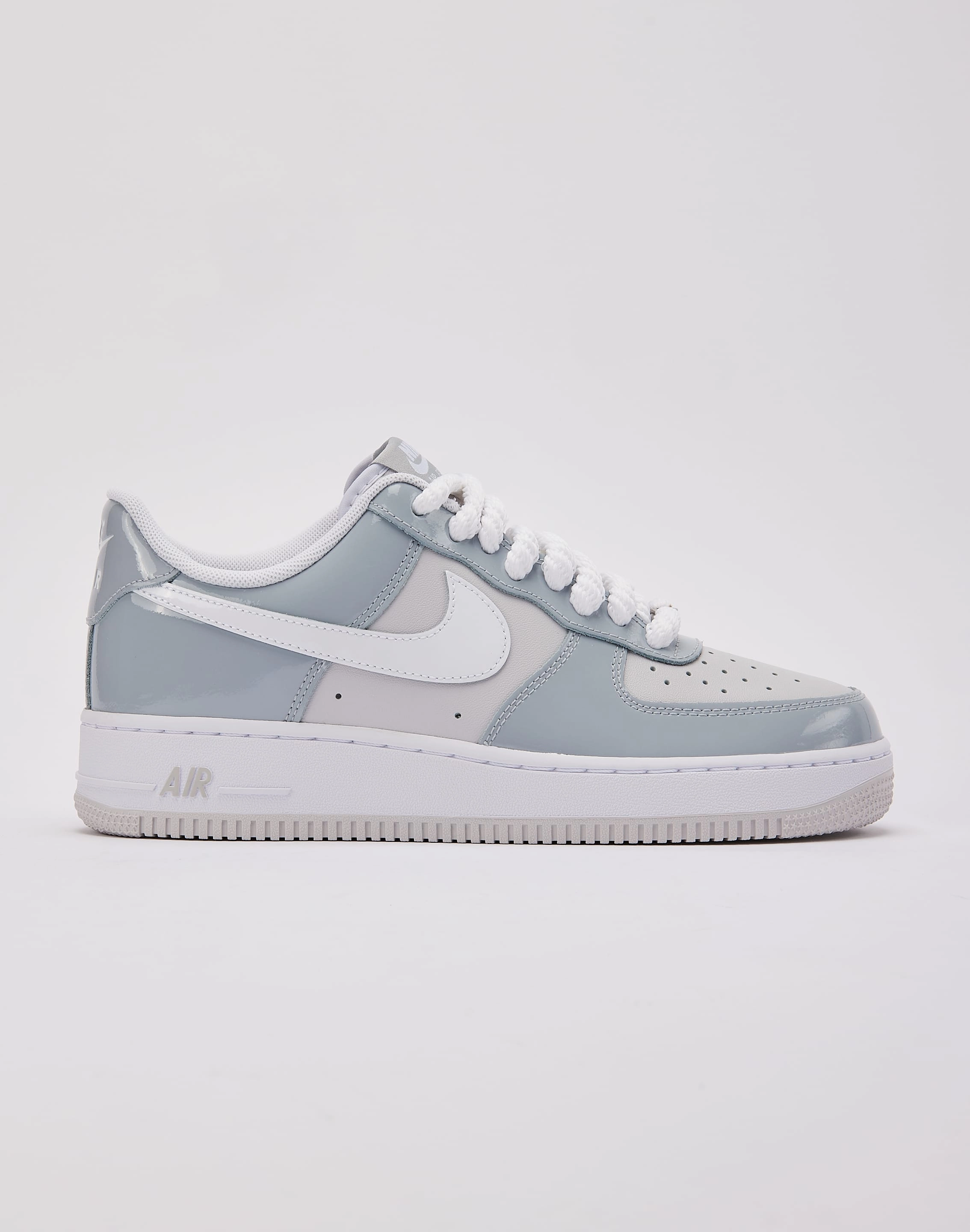 Trendy gear Nike Air Force 1 Low '07 LV8 Everyday wear