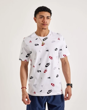 Upcycled fashion Nike Sportswear Tee Fashion care (washing, ironing, etc.)