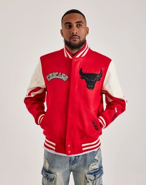 Wardrobe staples Pro Standard Chicago Bulls Varsity Jacket High - end fashion