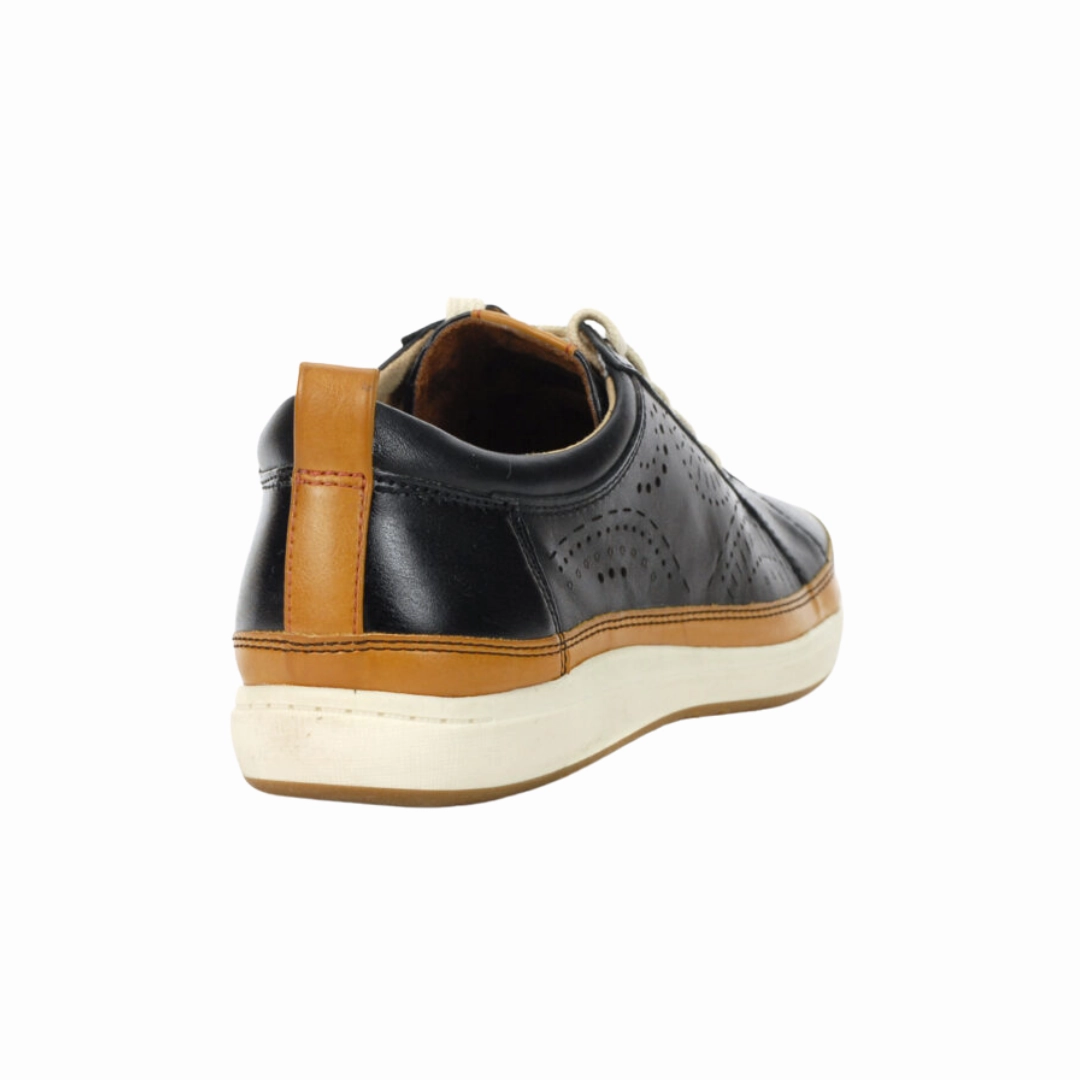 Women's Bailee Sneaker - Black (Regular Width)