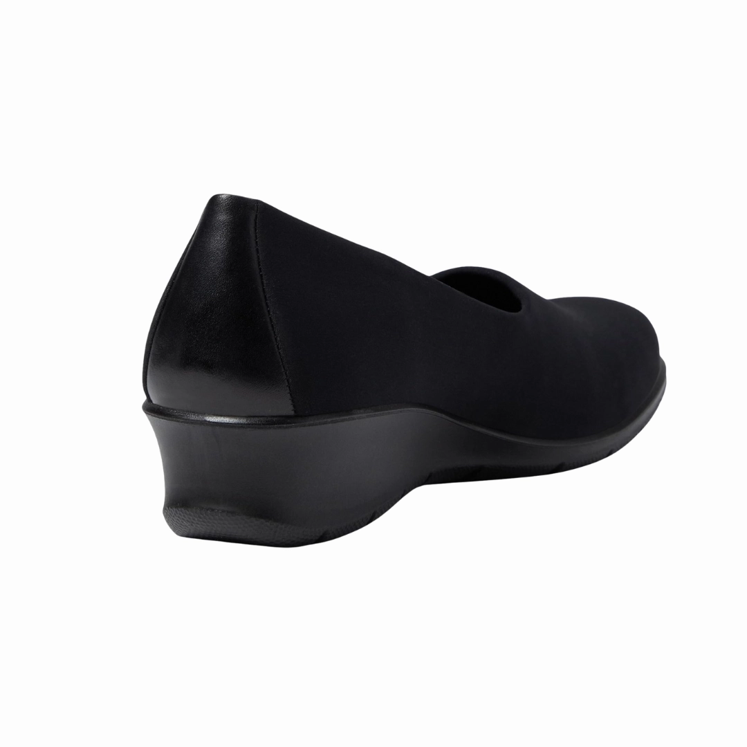 Women's Felicia Stretch Slip-On - Black