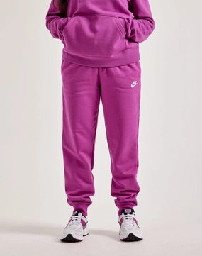 Wool - sourced fashion Nike Club Fleece Mid-Rise Pants New fashion arrivals